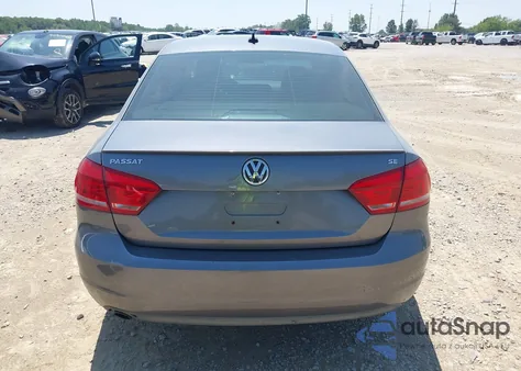 2012 Volkswagen Passat 2.5L Se из США, поврежденный, VIN 1VWBH7A36CC077961